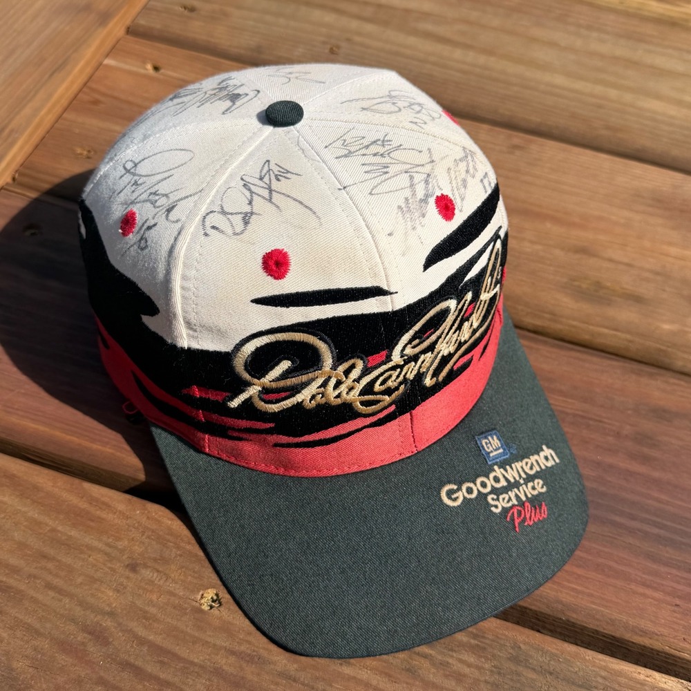 Rare Chase Authentics Dale Earnhardt GM Goodwrench NASCAR Snapback Hat Signature